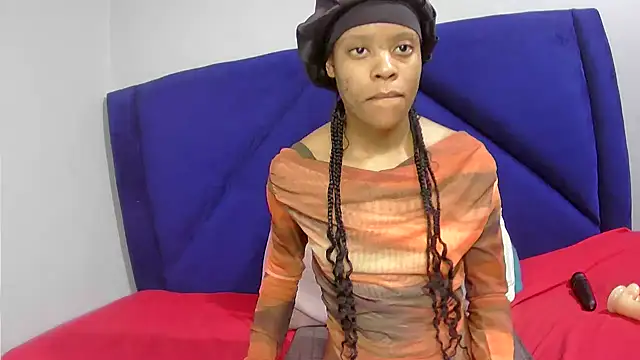 Chat +18 de TheSexyBibi ao vivo