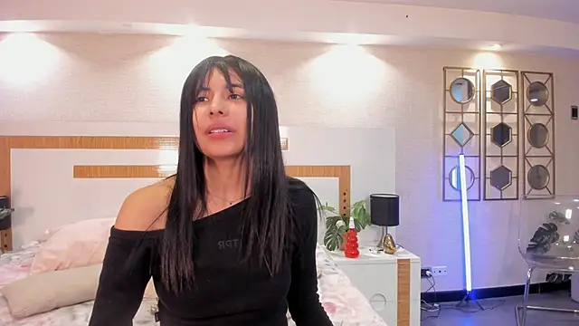 Chat XXX en directo de Violettaa_Stone