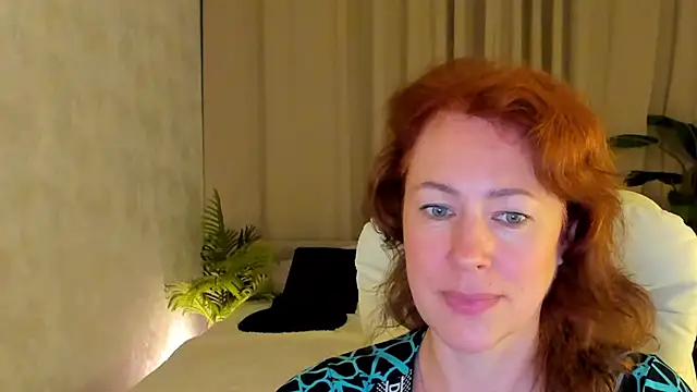 دردشة LeticiaRomano الجنسية المباشرة