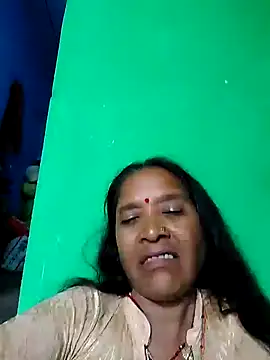 Loomaraj Live XXX Chat