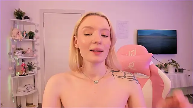 Tiffany_Paw's Live XXX Chat