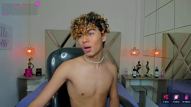 Anyelo_Twink: онлайн-секс-чат