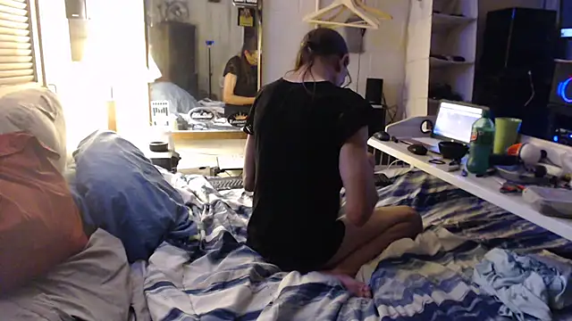 Puff0169 élő XXX-chatje