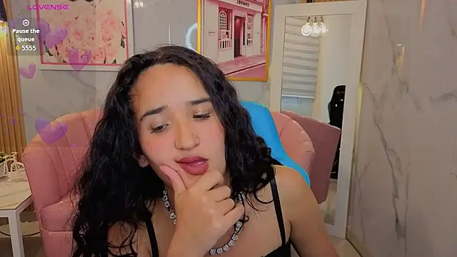 bella_vibess_s: онлайн-секс-чат