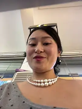 Yolanda9's Live XXX Chat