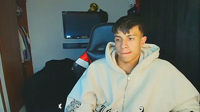 strong_jack's Live XXX Chat