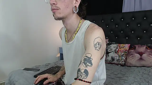 Ryan_Owenss Chat XXX in diretta