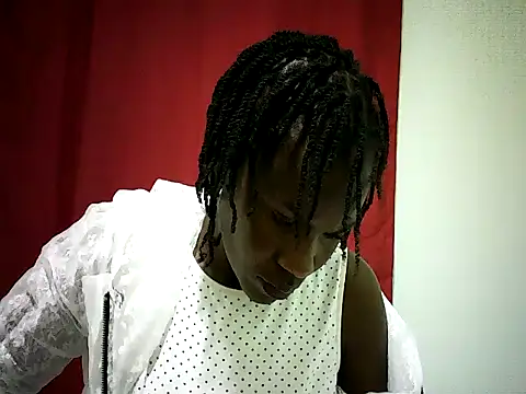 Pierra77's Live XXX Chat