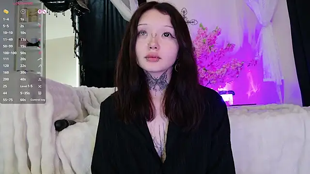 Czat XXX na żywo – Lein_Bone