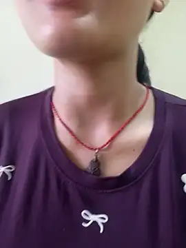 Živý XXX chat Cute_Kavya7