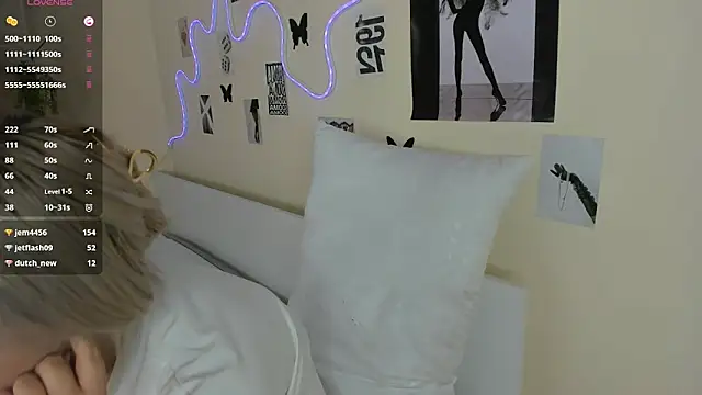 MidnightPoise Live XXX-Chat