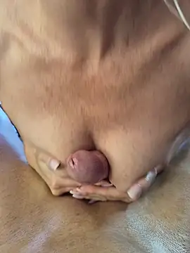 Chat XXX en directo de MissLMrJ