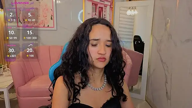 bella_vibess_s' Live XXX Chat
