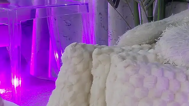 Chat XXX en directo de IsabelleEthan