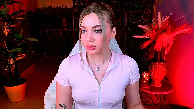 HyileyClark's Live XXX Chat