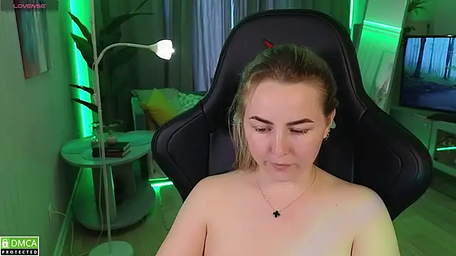 Chat XXX Live Mira_Mermayd