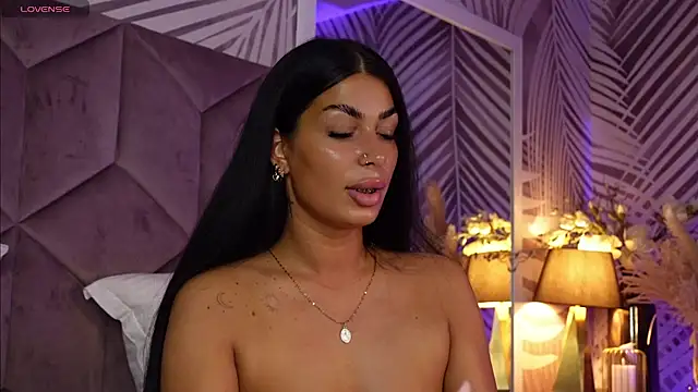 Chat +18 de EvaRhea ao vivo