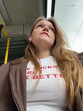 Chatroom XXX en direct de StreetSquirt