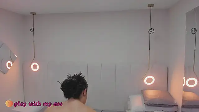 riri_candy 即時 XXX 聊天