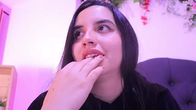 XXX chat uživo modela kaylee_lee