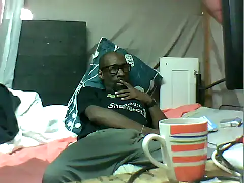 Toyboya6 Chat XXX live