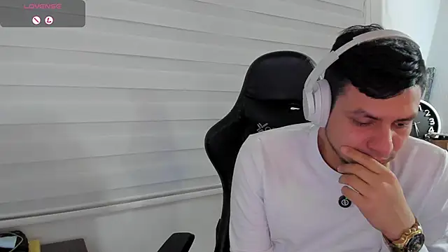 Rick_Adams élő XXX-chatje