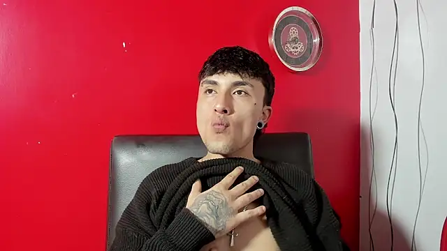 XXX chat uživo modela Kayn_333