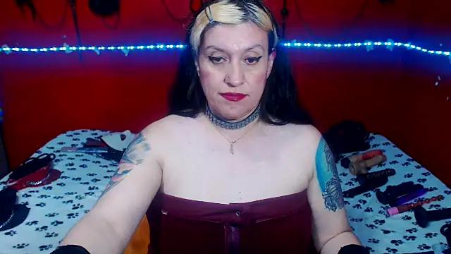Chat +18 de MATURE_Randy ao vivo