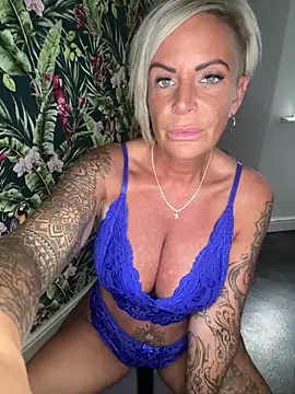Czat XXX na żywo – Big-Tits696969
