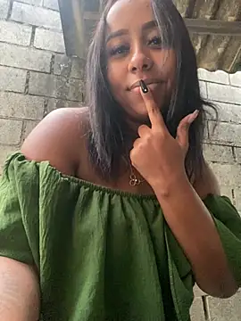 jhenannyy's Live XXX Chat