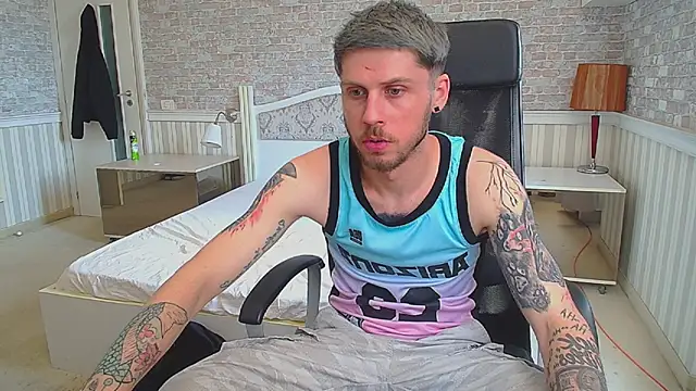 Chat +18 de JonahShaw ao vivo