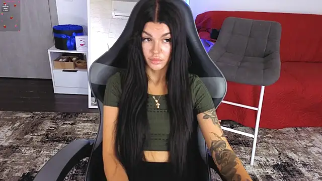 AnacondaOnn's Live XXX Chat