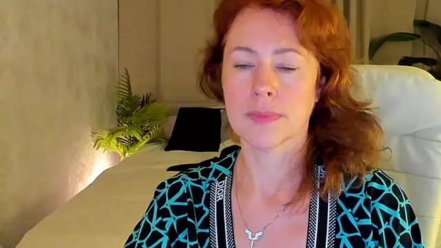 LeticiaRomano Chat XXX live