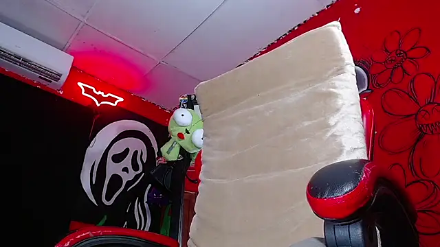 Chat XXX ao vivo de Monstermarcelinx