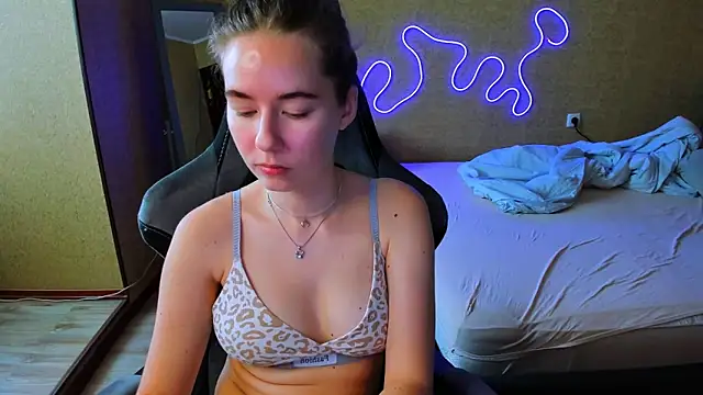 Chat XXX Live EmilyPaw
