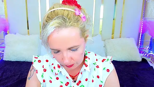 Alaska_Si লাইভ XXX চ্যাট