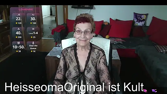HeisseomaOriginal Chat XXX in diretta