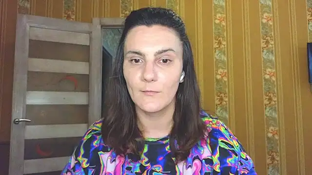 Živý XXX chat warm_pearl