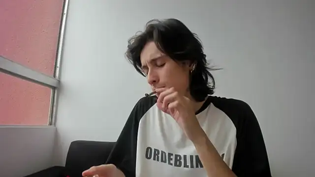 Chat XXX ao vivo de Onion_knight