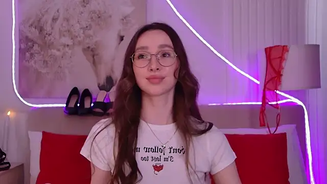 Emily_Simon élő XXX-chatje