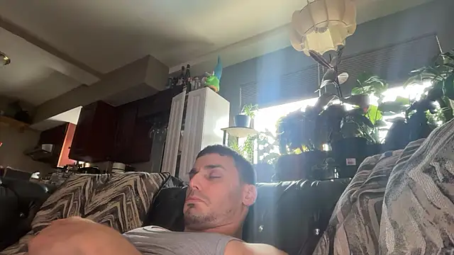 hot_shot_13 Show in webcam