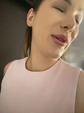 HotXMom_ Live XXX Chat