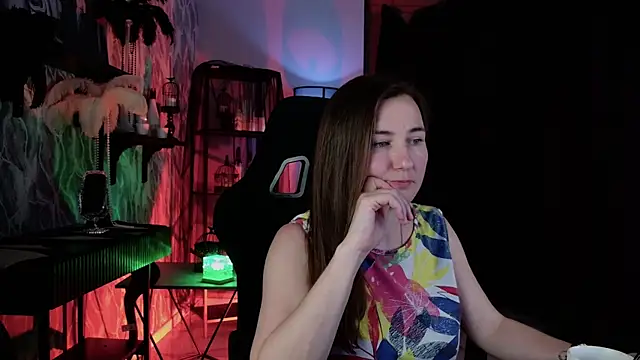 Golden_Dragon Live XXX Chat