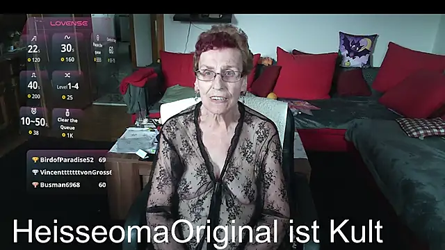 HeisseomaOriginal Chat XXX in diretta