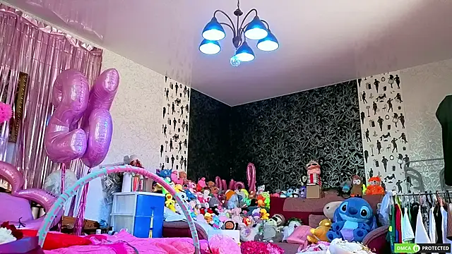 TinaBrook élő XXX-chatje