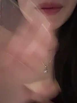 Lilyy_babyy's Live XXX Chat