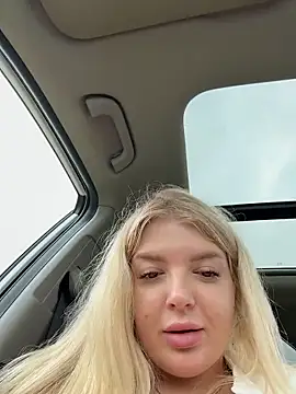 OdriOlsens XXX чат на живо