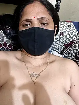 XXX chat uživo modela Neha8923