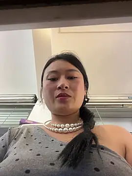 Yolanda9 Chat XXX live