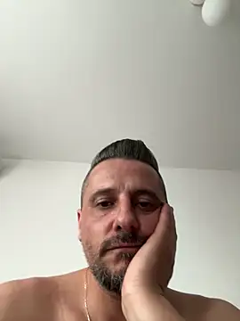 Chat XXX en directo de InsaneMattt